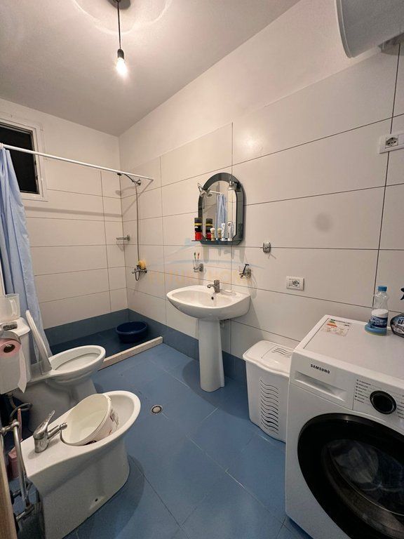 Qera, Apartament 1+1, Transballkanike, Vlore. 400 €