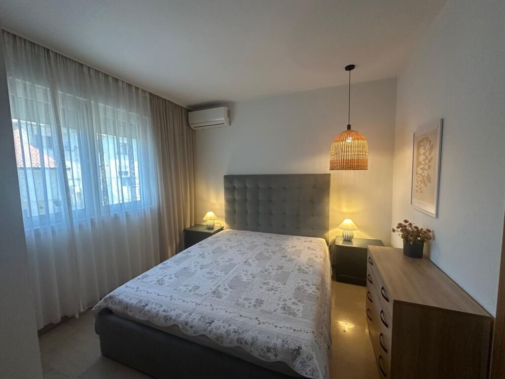 🏢Appartamento 3+1+2 arredato in affitto in via Durazzo. 900Euro