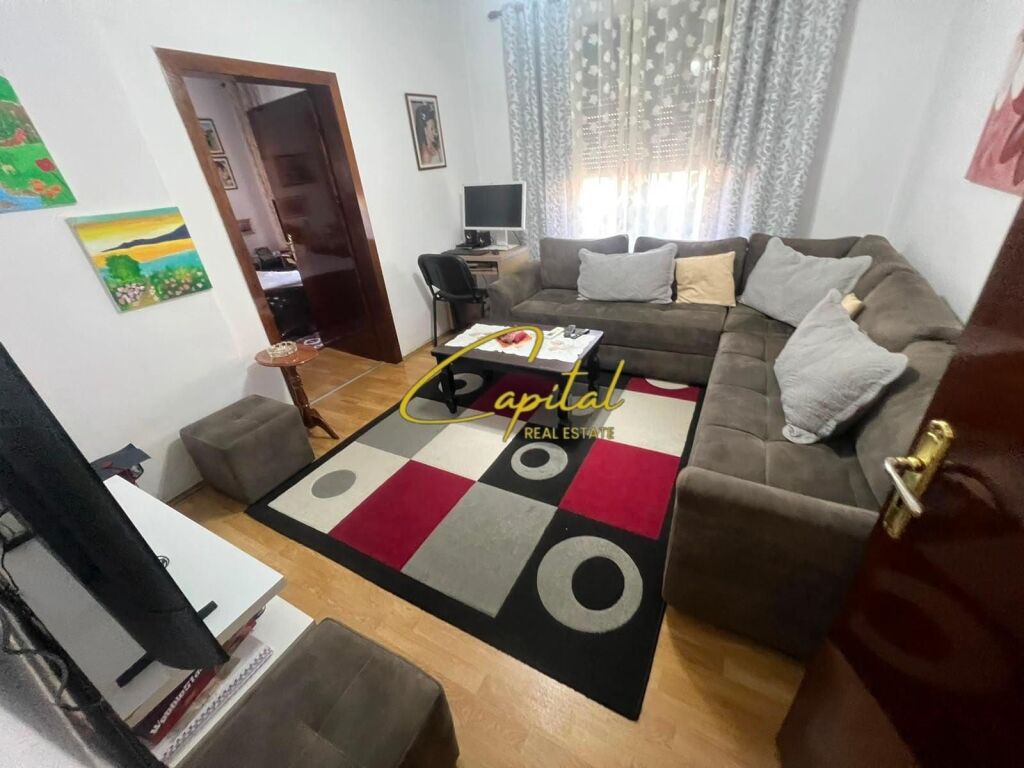 APARTMENT FOR RENT 3+1 BARDHYL STREET 60,000 LEKE