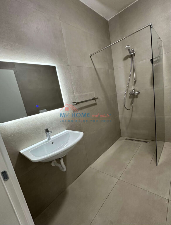 Appartamento 1+1 in Affitto Via Kavaja Tirana