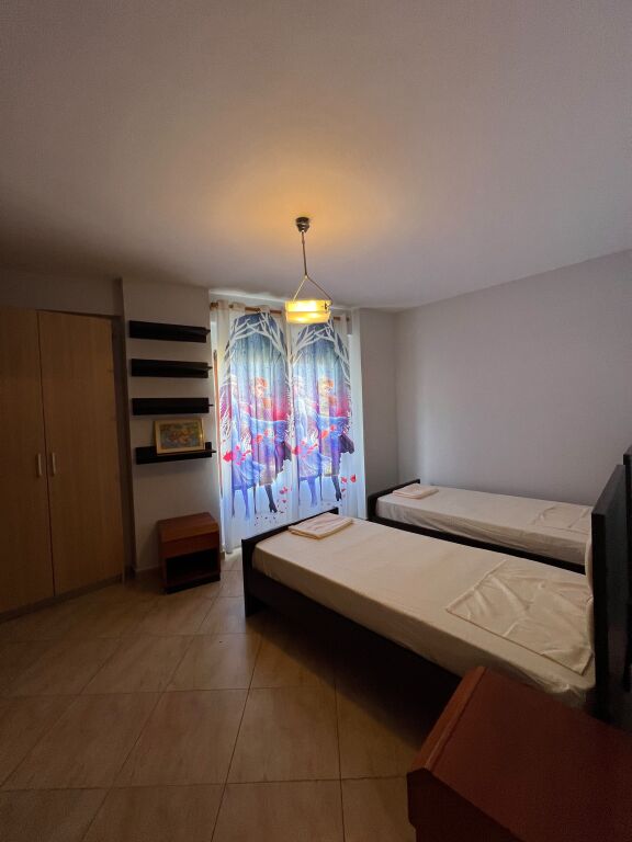 AP. 2+1+Verandas for rent, Paris Municipality