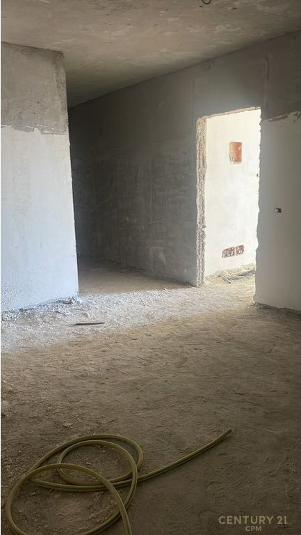 Apartament 2+1+2 Për Shitje në Ali Demi, Tiranë - 170,000€ ... 110.51 m²