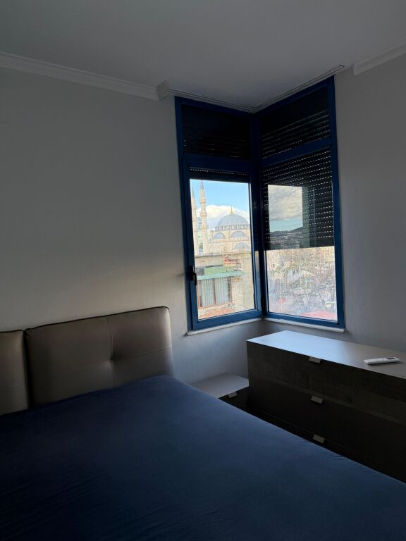Affitto | Apartament 2 + 1 | Rruga e Elbasanit – prane Downtown | 1000 €/mese
