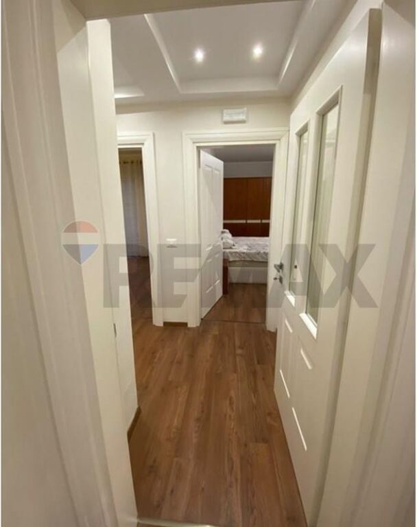Jepet apartament 2+1 me qera ne Bllok!
