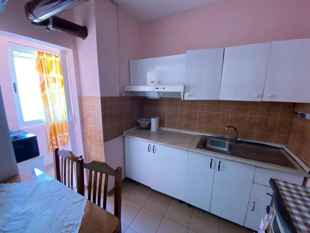 Apartament 1+1 Me Qera Pediatria