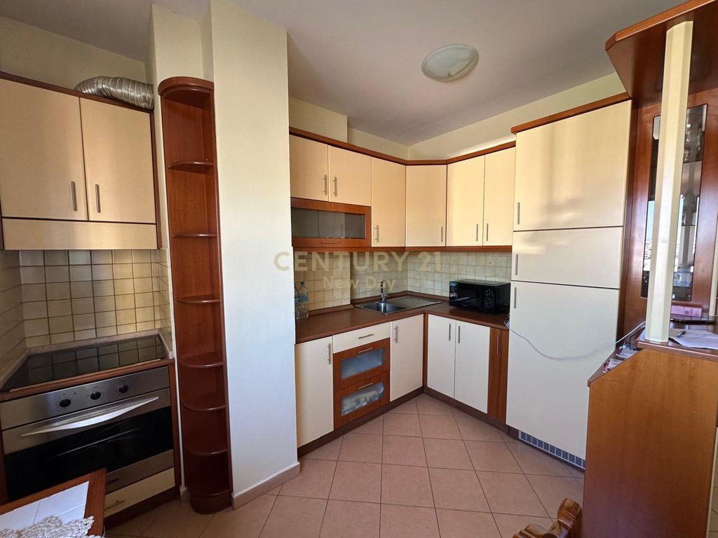 SHITET APARTAMENT 1+1 NE VOLLGA!
