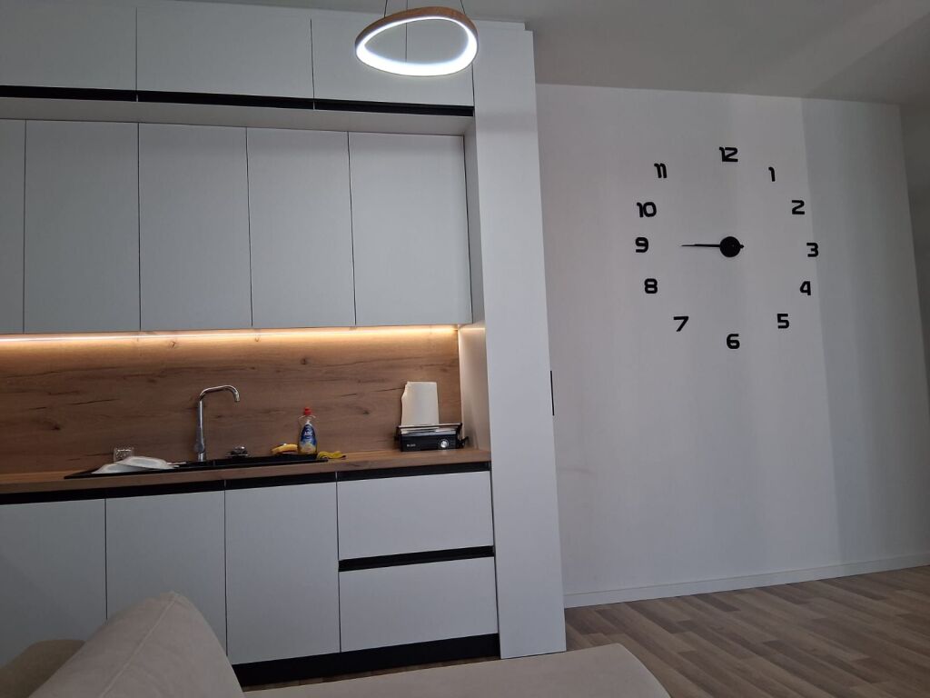 Appartamento 2+1 + Balcone in affitto – Astir !
