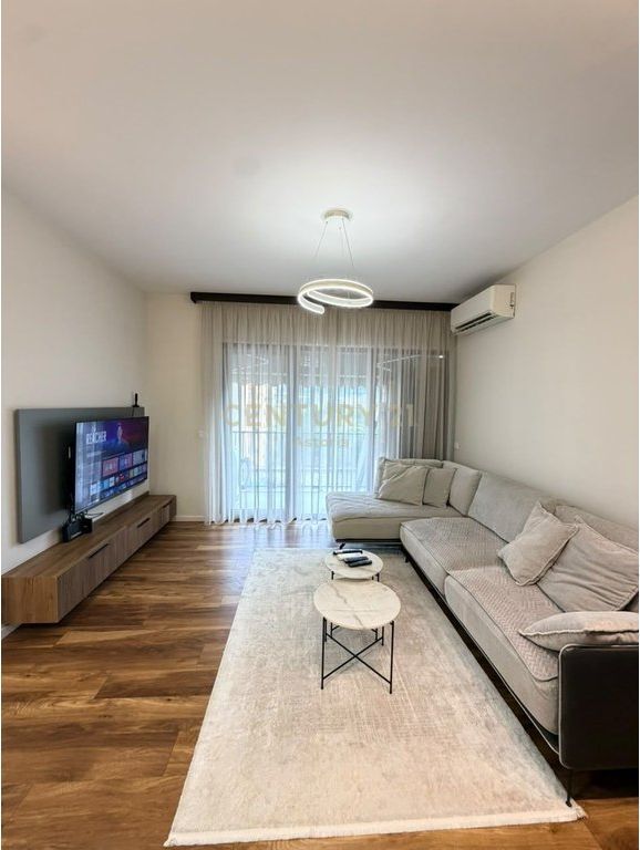 Apartament Modern për Shitje në Myslym Shyri – Vendndodhje Premium në Zemër të Tiranës