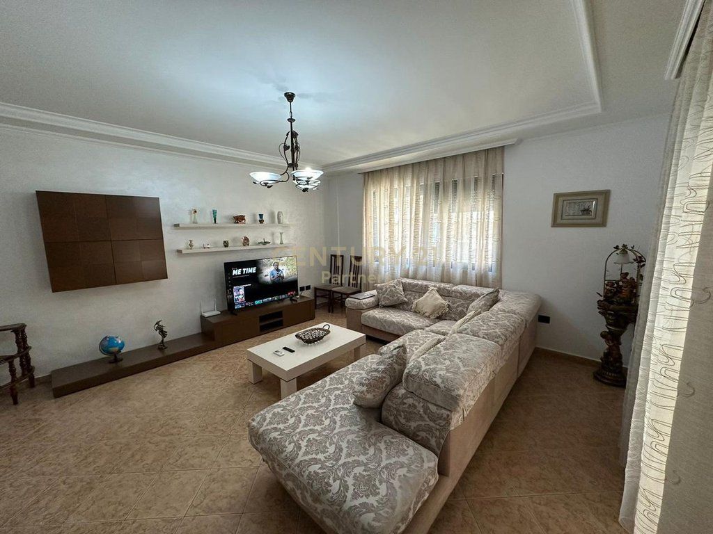 APPARTAMENTO 2+1+2 IN AFFITTO – MYSLYM SHYRI