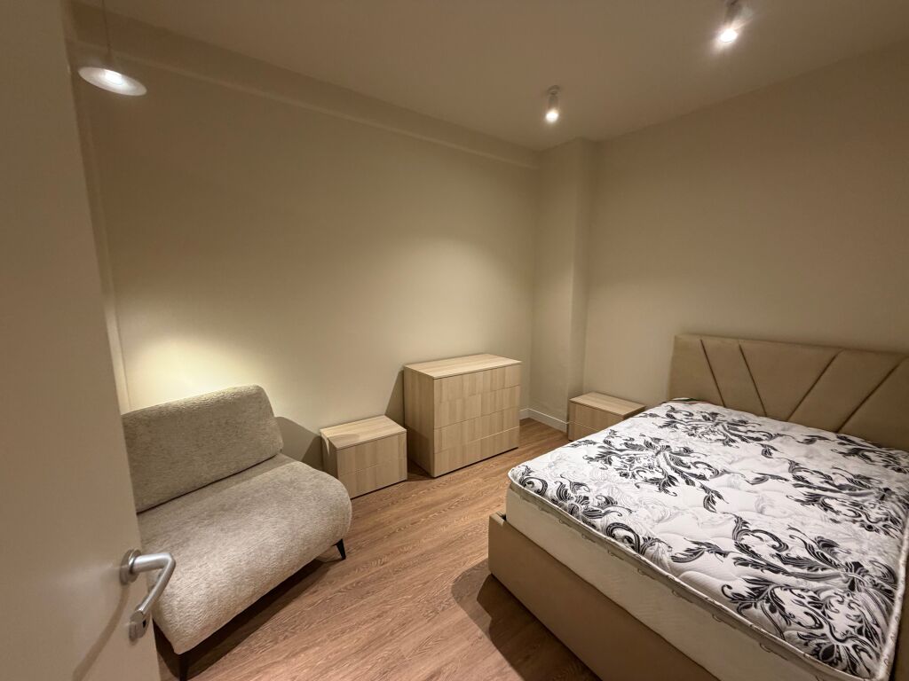 🏡 Appartamento 2+1 in affitto – Lago Artificiale, vicino a Radisson 💶 Prezzo: 80000 leke al mese  
