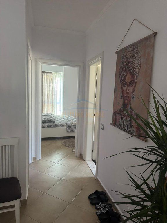 Qera, Apartament 2+1, Tek Rezidenca Odeon,Vlore 660 €    60,000 Lekë