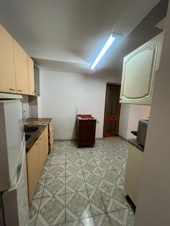 Shitet, Apartament 2+1, Ali Demi, Tirane PRO75002