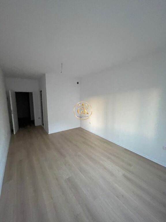 21008210🏡 STUDIO APARTMENT FOR SALE – PLAZH, DURRËS | NEAR FLORIDA