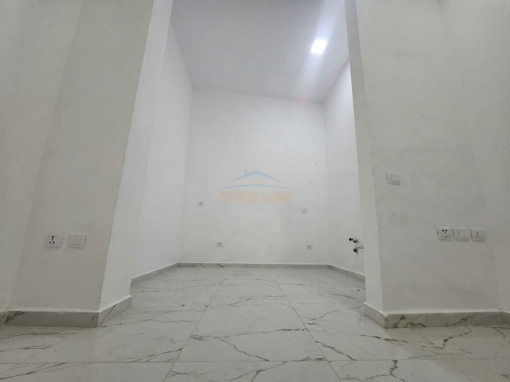 Affitto, Appartamento 2+1, Centro Donika, Tirana