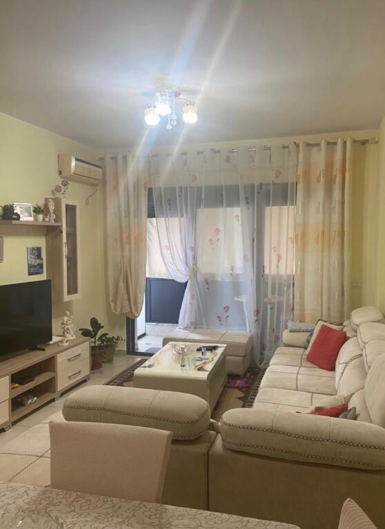 Apartament me qera 2+1 📍Astir, Rruga Milto Sotir Gura, prane Destiny Hotel