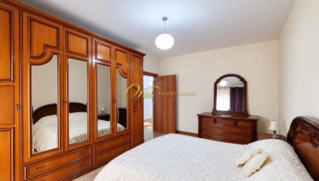 RRUGA E KAVAJES APARTAMENT PER QERA 2+1