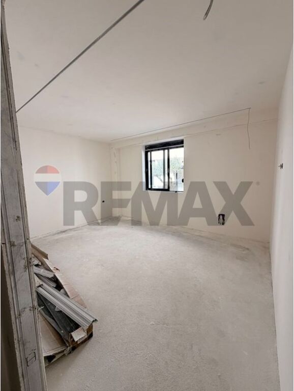 Apartament 1+1 në shitje te Kodra e Diellit, Tiranë