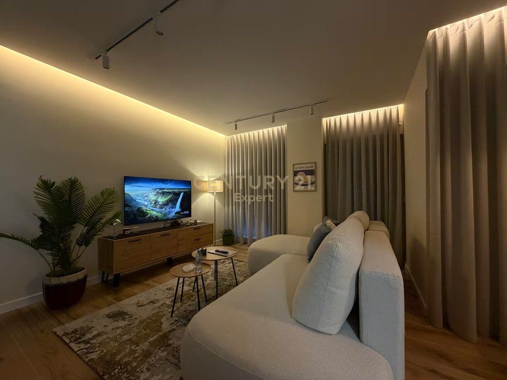 SHESIM APARTAMENT TEK ADRIATIC GARDEN RESIDENCE GOLEM