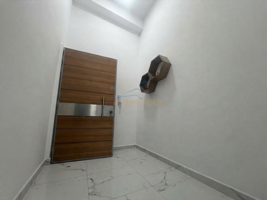Affitto, Appartamento 2+1, Centro Donika, Tirana