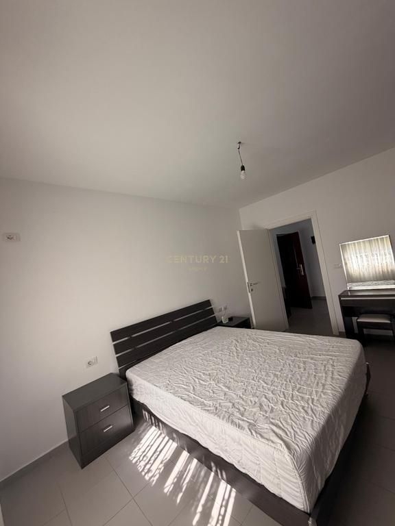AFFITTASI APPARTAMENTO 1+1. ASTIR VICINO AL BAR ARTISTI 45.000 Lek /Mese