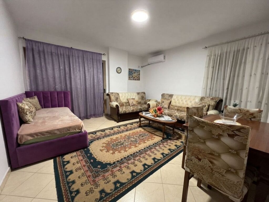 Shitet, Apartament 1+1, Yzberisht, Tiranë.