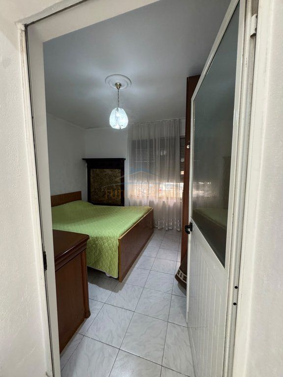 Qera, Apartament 1+1, Rruga Mine Peza.