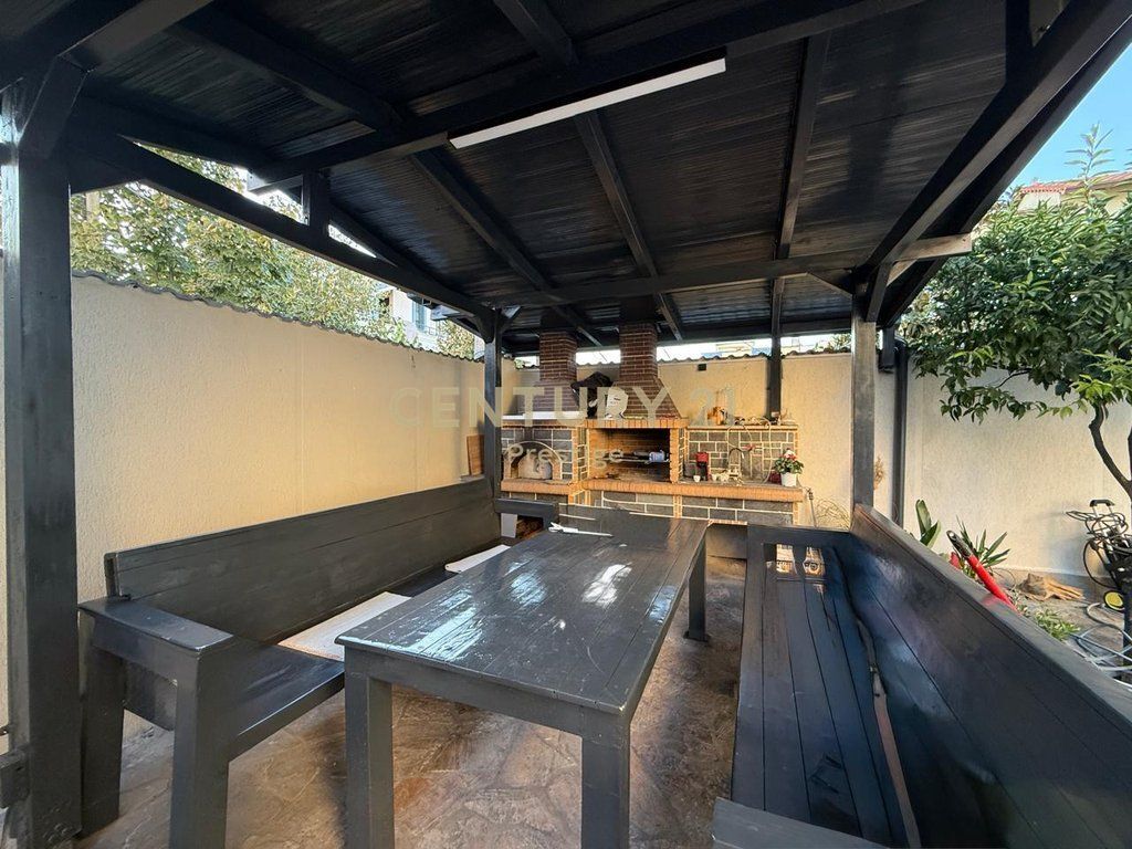 FOR RENT THIRD FLOOR A MODERN VILLA + PARKING SPACE, IN STUDENT CITY !