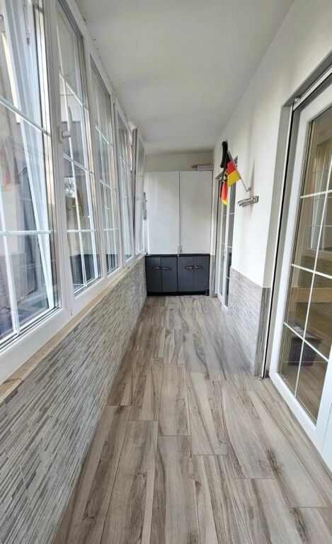 Rent | Ambjent Biznesi | Materniteti i Ri | 900 €/month