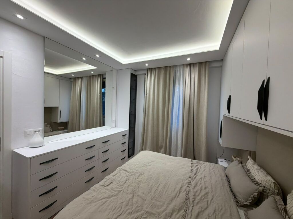 For sale, Apartment 2+1 + Garage + Service Unit, Shkoze, Tirana