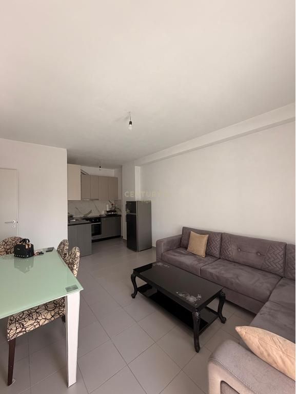 AFFITTASI APPARTAMENTO 1+1. ASTIR VICINO AL BAR ARTISTI 45.000 Lek /Mese