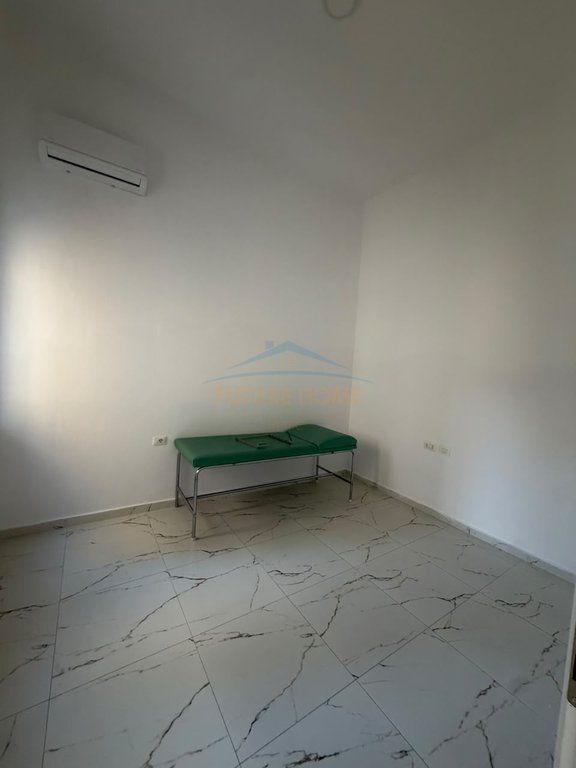 Affitto, Appartamento 2+1, centro Donika, Tirana