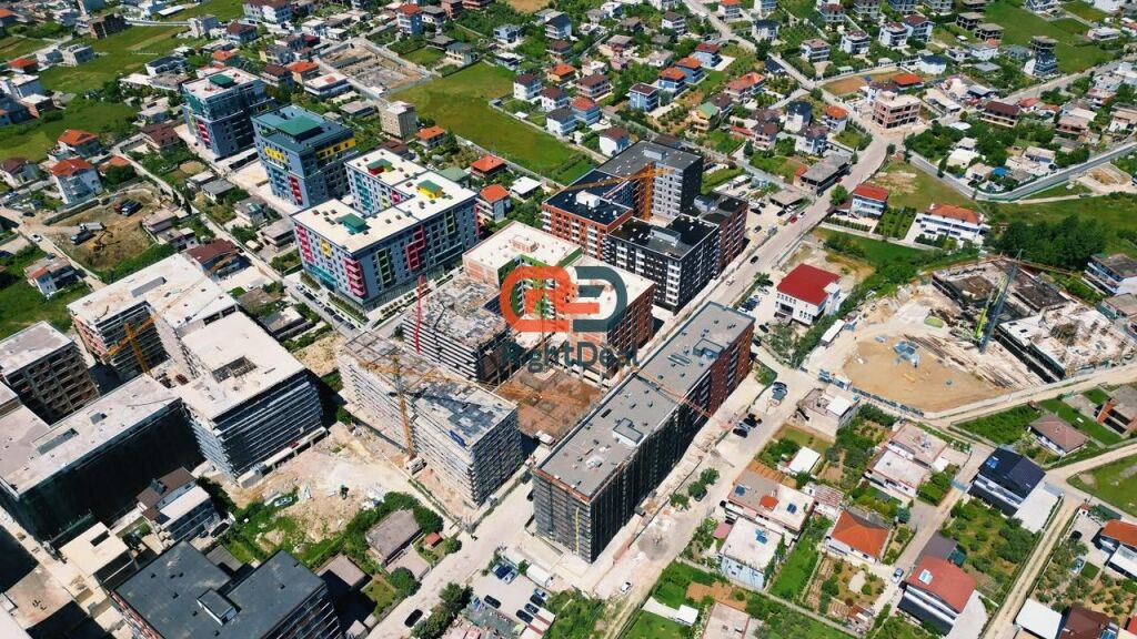 At "Ringside Residences", Apartment 1+1 With Perfect Floor Plan For Sale !!