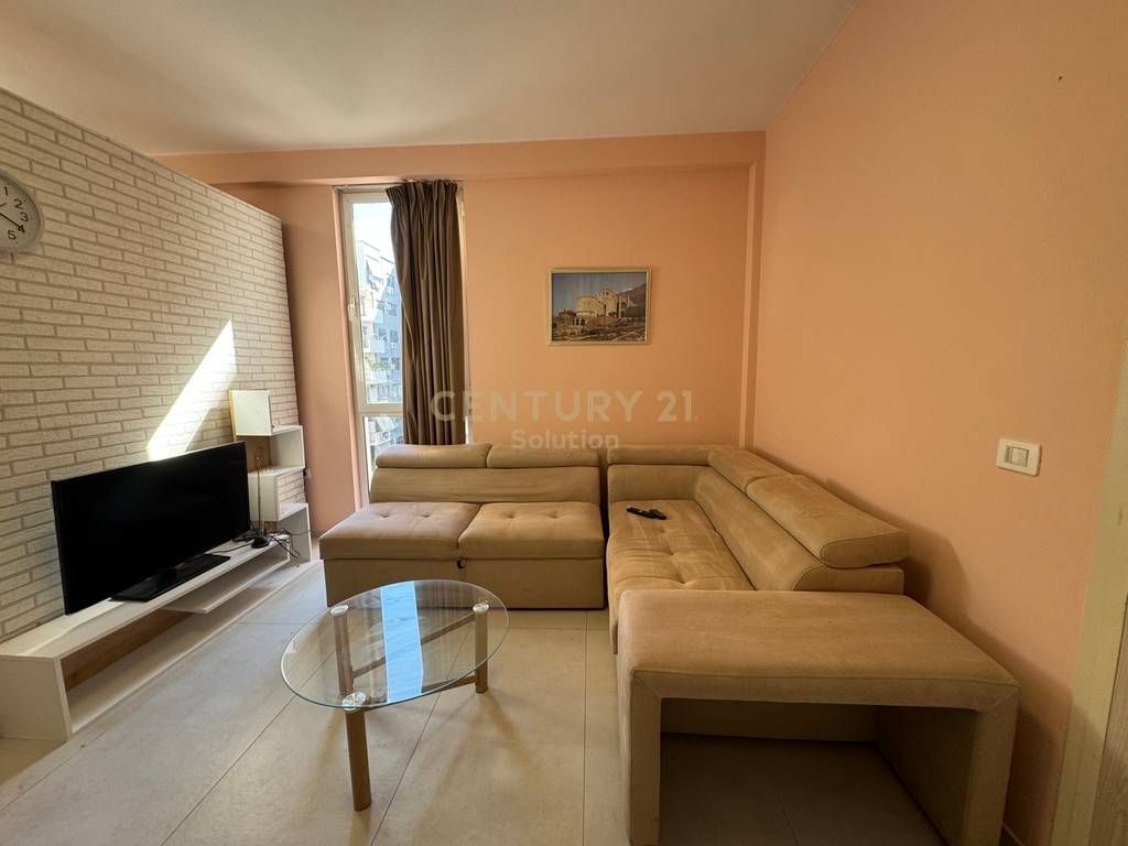 STUDIO FOR RENT AT 2 PALMAT IN ASTIR