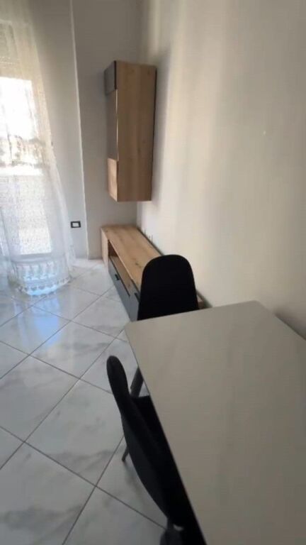 Qera | Apartament 1 + 1 | Rruga e Elbasanit | 600 €/muaj