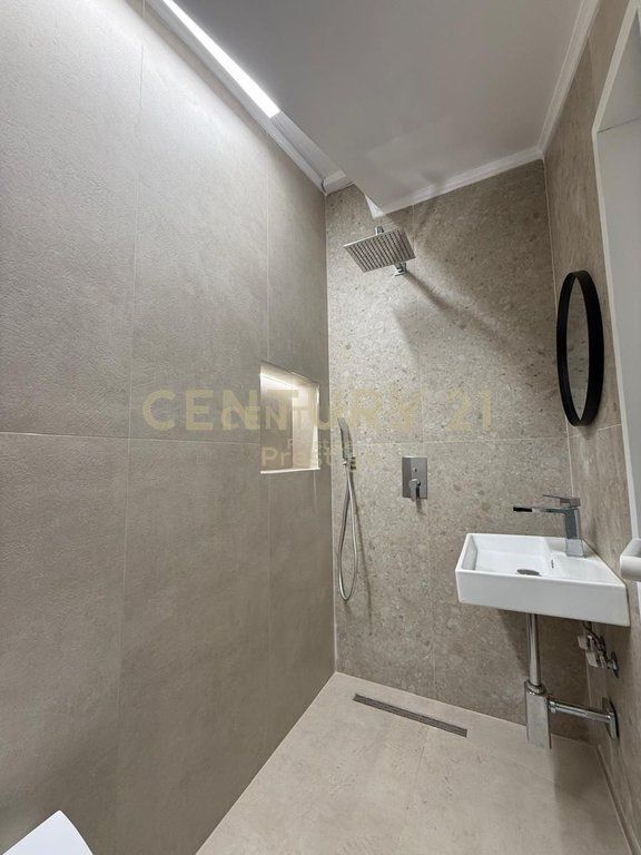 FOR RENT THIRD FLOOR A MODERN VILLA + PARKING SPACE, IN STUDENT CITY !