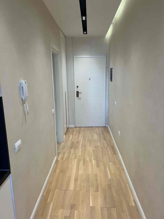 Jepet me qira apartament 1+1