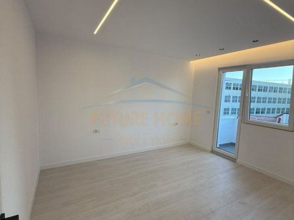 In vendita, Appartamento 2+1, Vasil Shanto, Tirana