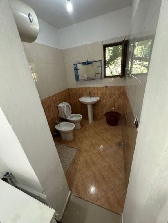 🔥 Apartment 1+1 for Rent – 🅿️Ali Shefqeti Street, Shkozë – 30,000 lek 🔥