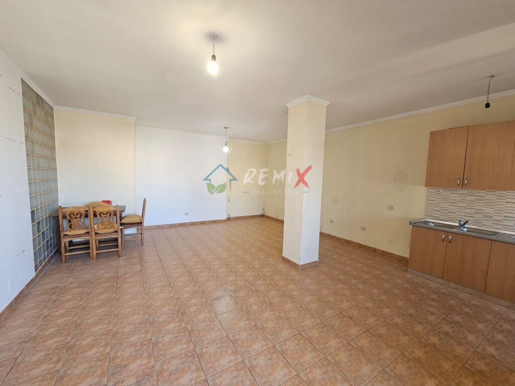 FOR RENT APARTMENT 2+1+2 NEAR FLAGSHIP CENTER, DURRËS