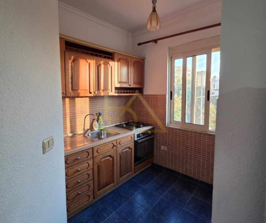 SHITET APARTAMENT 1+1 – PLAZH, DURRËS