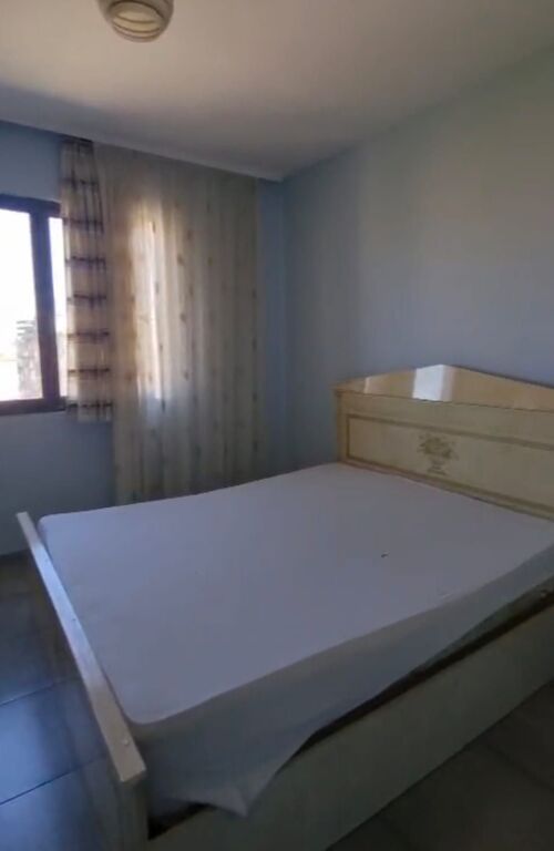 Jepet apartament 1+1 me qira ne Laprake , prane Spitalit Ushtarak , ish Dogana .
