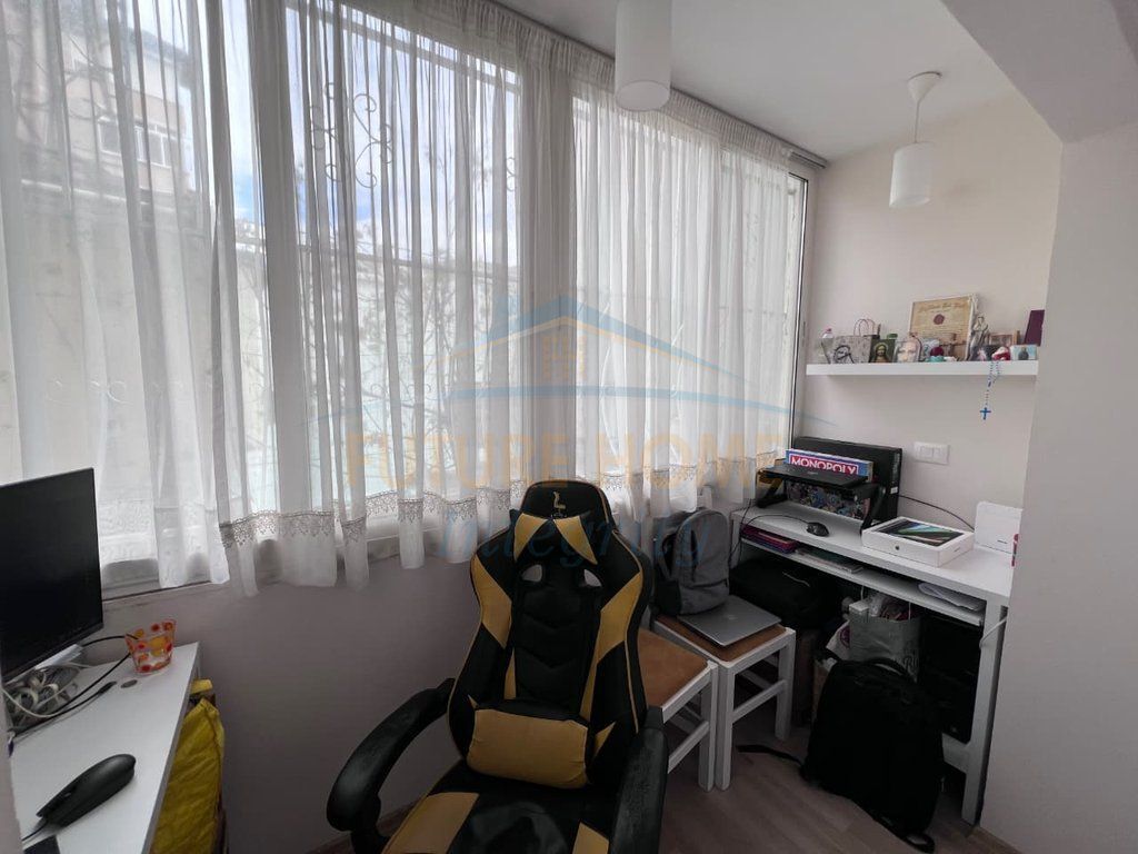 In vendita, Appartamento 1+1, Scuola di Balletto, Tirana. AL74894