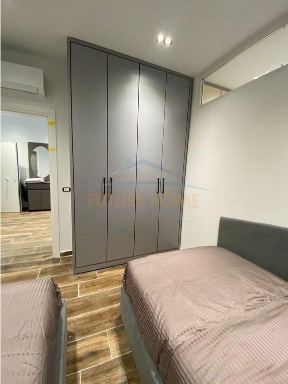 Shitet, Apartament 2+1, 27-katëshi, Vollga, Durrës