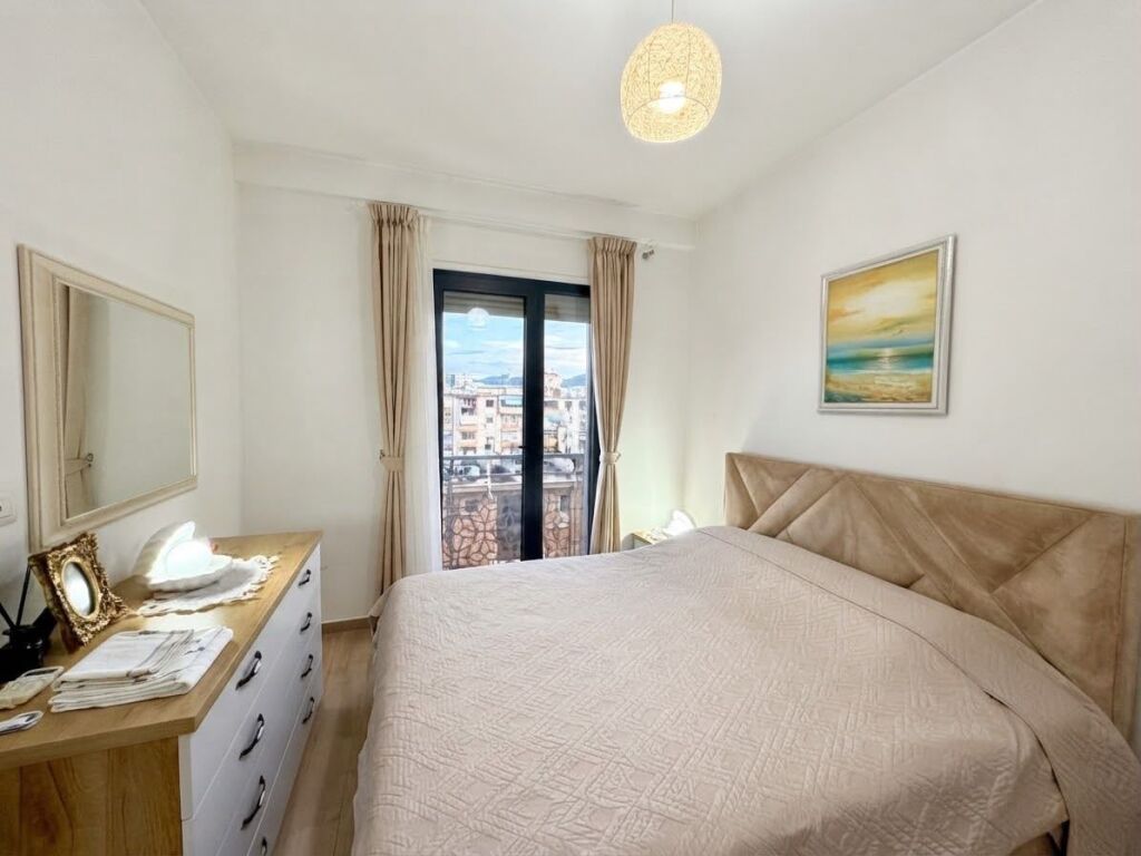For rent 2+1 at -21 Dhjetori