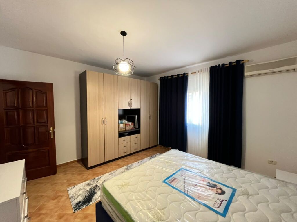 Rent, Apartment 2+1, Near the School "Eftali Koci", Durres