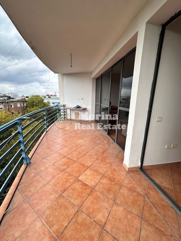Sale | Apartament 1 + 1 | Pediatria | 130000 € i diskututeshem.