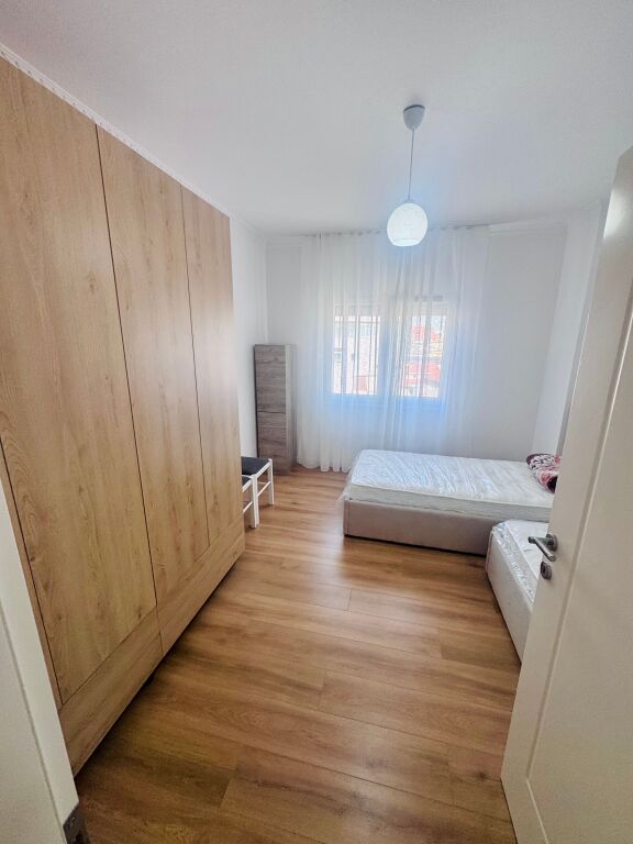 🏡 JEPET ME QIRA – 2+1 | PAS SQUARE 21