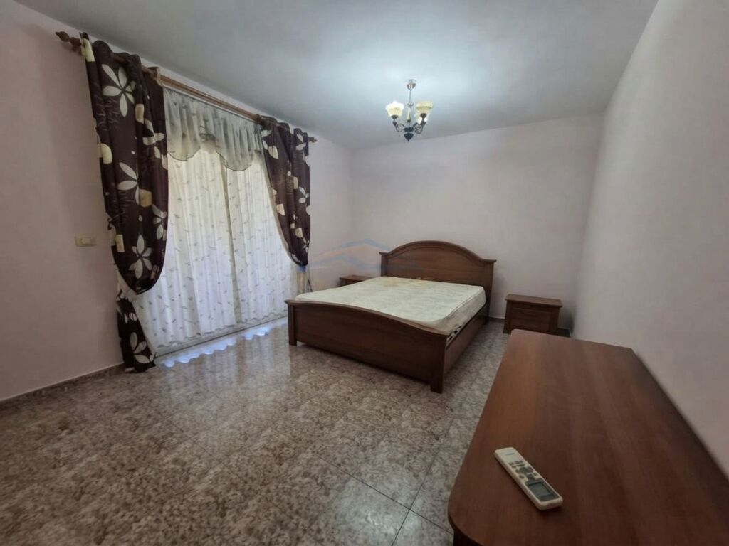 Qira,Apartament 3+1,Komuna e Parisit,Tirane.