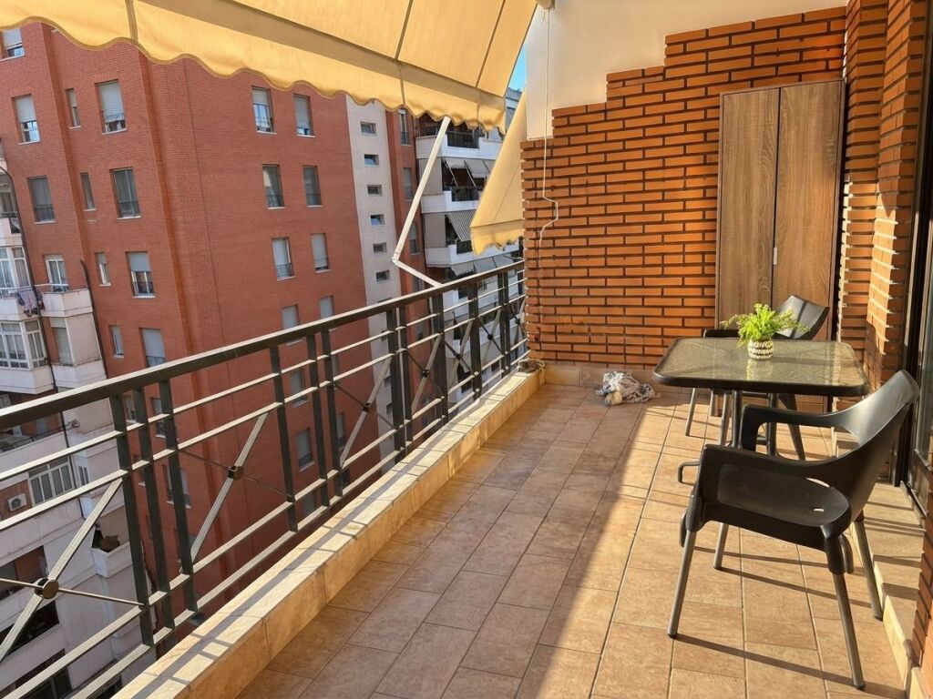 Affitto, Appartamento 1+1, Complesso Delijorgji, Tirana