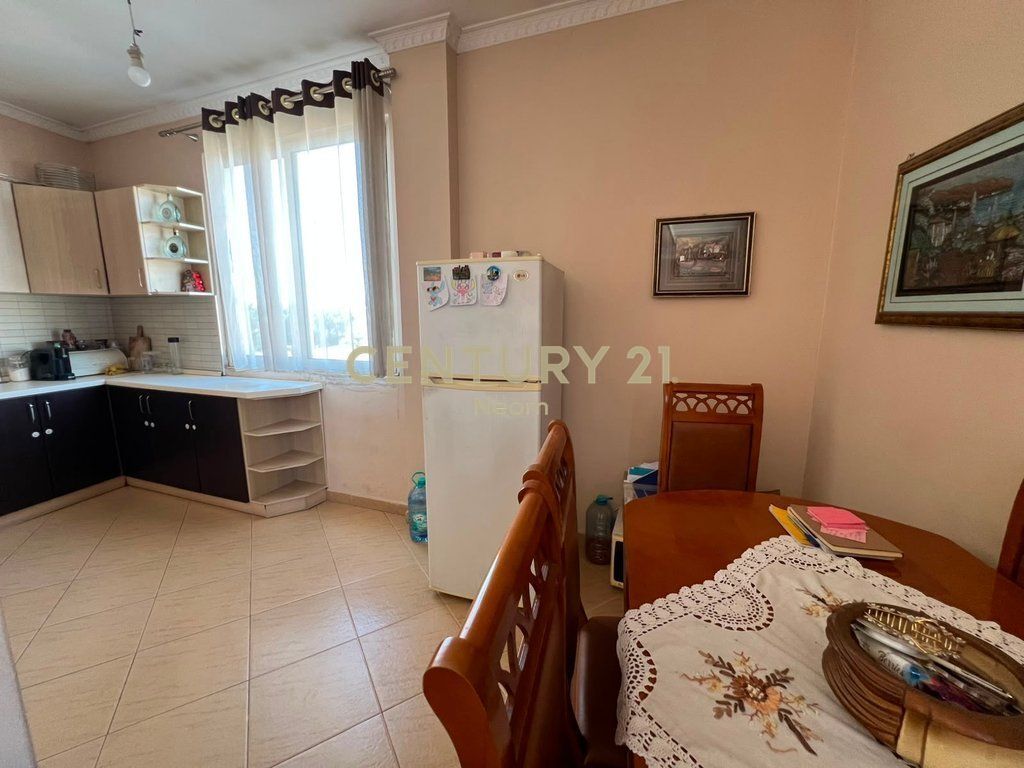 Apartment 2+1+2 for rent in Astir